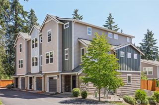 18901 12th Place W #H2, Lynnwood, WA 98036