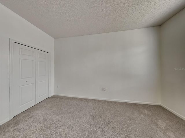 3233 KINGS RIDGE TERRACE, Deltona, FL 32725