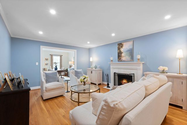 2197 Taborlake Circle, Lexington, KY 40502
