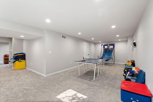 2197 Taborlake Circle, Lexington, KY 40502