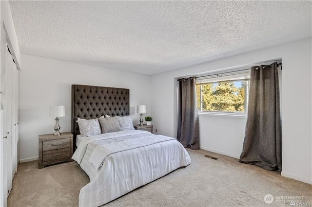5401 154th Avenue NE, Redmond, WA 98052