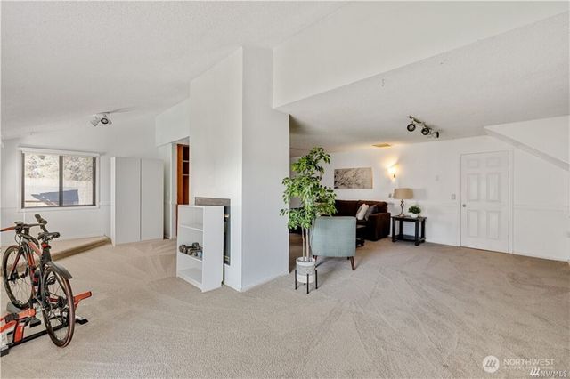 5401 154th Avenue NE, Redmond, WA 98052