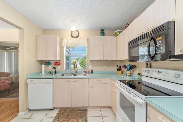 435 SANTA CLARA CIRCLE, The Villages, FL 32159