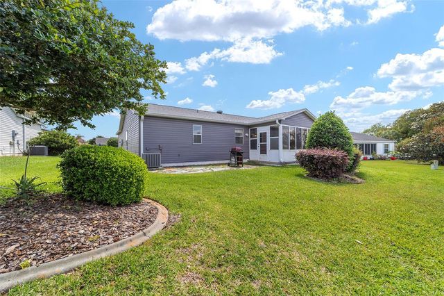 435 SANTA CLARA CIRCLE, The Villages, FL 32159