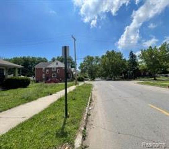 4808 Dickerson Street, Detroit, MI 48215