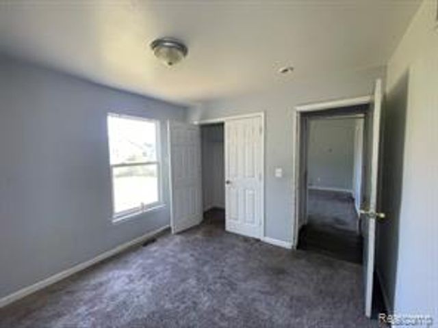 4808 Dickerson Street, Detroit, MI 48215