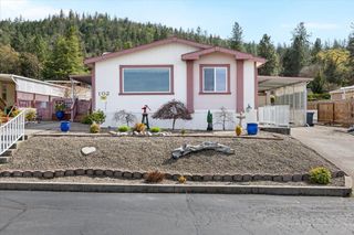 3955 S Stage Road 102, Medford, OR 97501