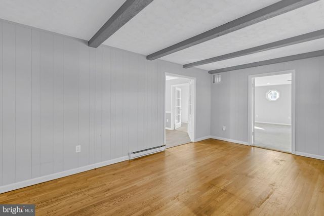 1928 LAKE RD, Lottsburg, VA 22511