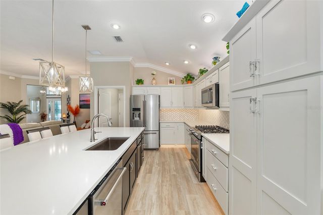 5658 MELVIN DRIVE, The Villages, FL 32163