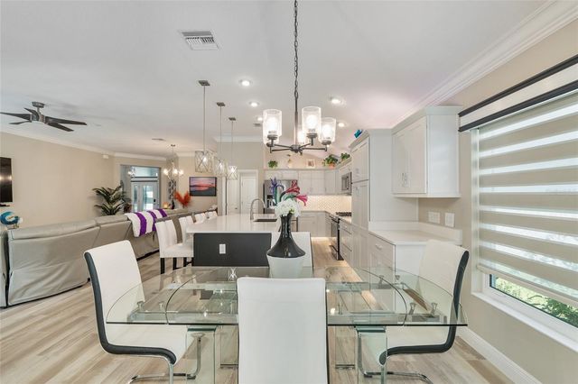 5658 MELVIN DRIVE, The Villages, FL 32163