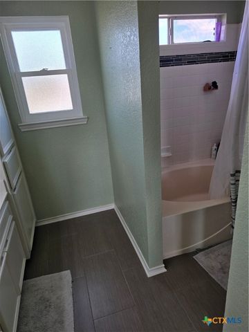 4201 Breckenridge Drive, Killeen, TX 76542