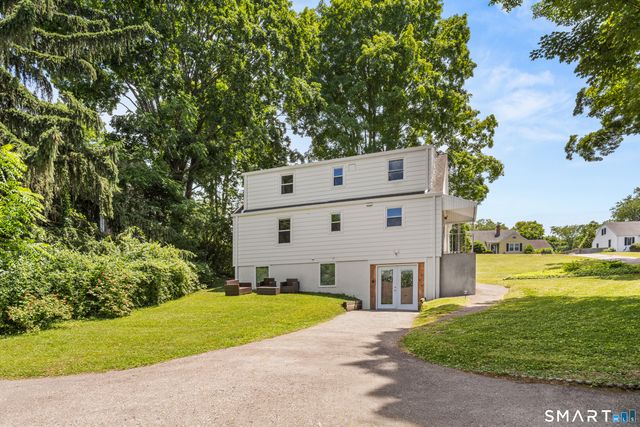 63 Valleyview Road, Fairfield, CT 06824