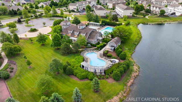 200 Redding Court, Oswego, IL 60543