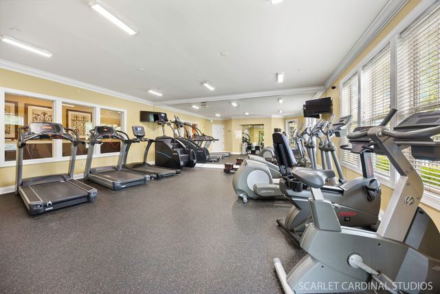 200 Redding Court, Oswego, IL 60543