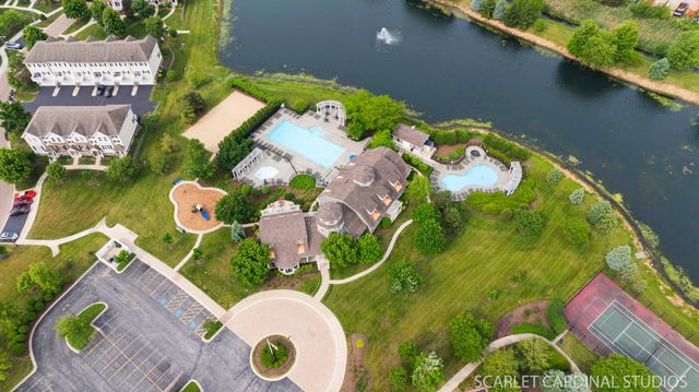 200 Redding Court, Oswego, IL 60543