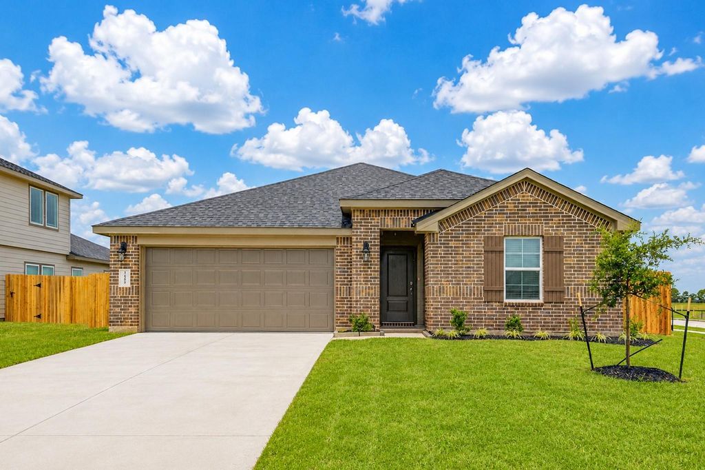 1502 Splashing Wave, Iowa Colony, TX 77583