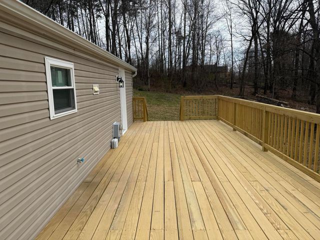 3190 Chicken Coop Hill Road SE, Lancaster, OH 43130