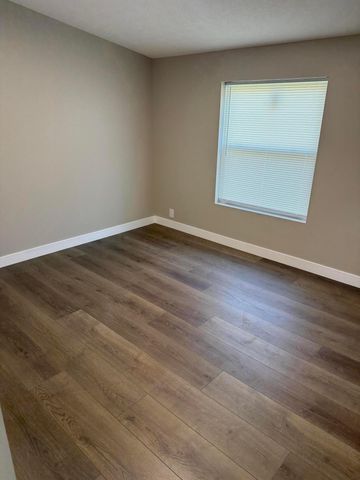 3190 Chicken Coop Hill Road SE, Lancaster, OH 43130