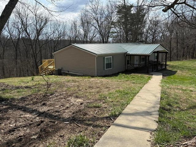 3190 Chicken Coop Hill Road SE, Lancaster, OH 43130