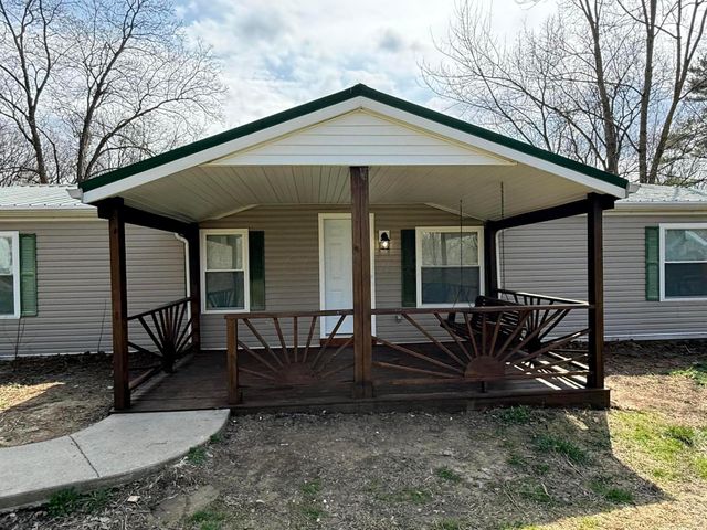 3190 Chicken Coop Hill Road SE, Lancaster, OH 43130