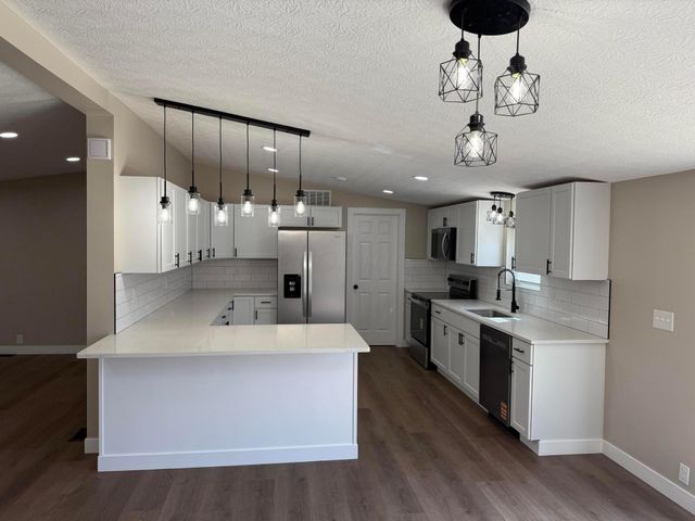 3190 Chicken Coop Hill Road SE, Lancaster, OH 43130