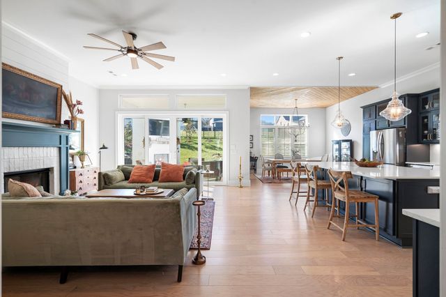 7629 Delancey Dr, College Grove, TN 37046