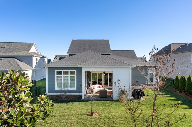 7629 Delancey Dr, College Grove, TN 37046