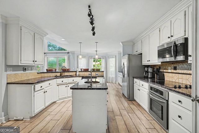 2453 Lost Valley Trail SE, Conyers, GA 30094