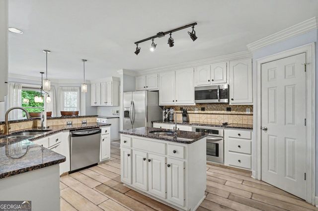 2453 Lost Valley Trail SE, Conyers, GA 30094