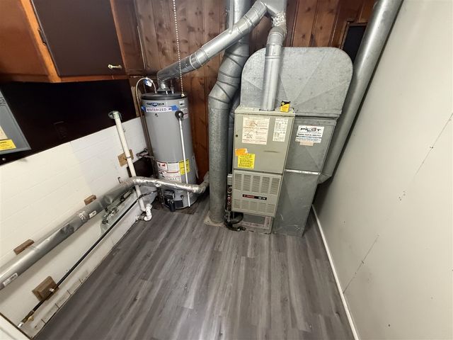 24360 Flower Avenue, Eastpointe, MI 48021