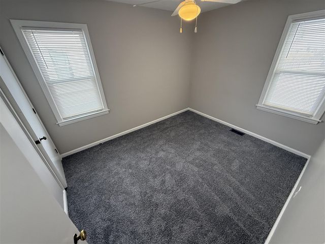 24360 Flower Avenue, Eastpointe, MI 48021