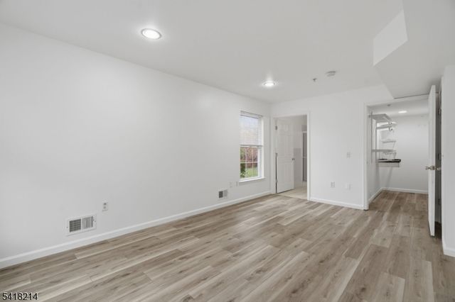 116 Chariot Ct 116, Piscataway Twp., NJ 08854