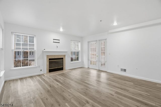 116 Chariot Ct 116, Piscataway Twp., NJ 08854