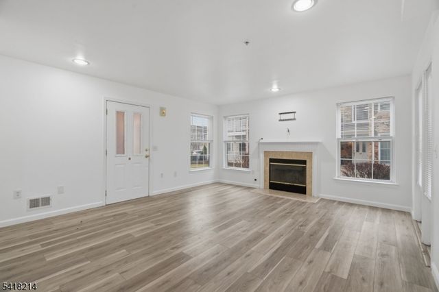 116 Chariot Ct 116, Piscataway Twp., NJ 08854