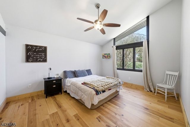 211 Mountain View Rd, Hillsborough Twp., NJ 08844