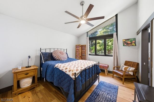 211 Mountain View Rd, Hillsborough Twp., NJ 08844
