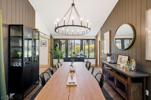 211 Mountain View Rd, Hillsborough Twp., NJ 08844