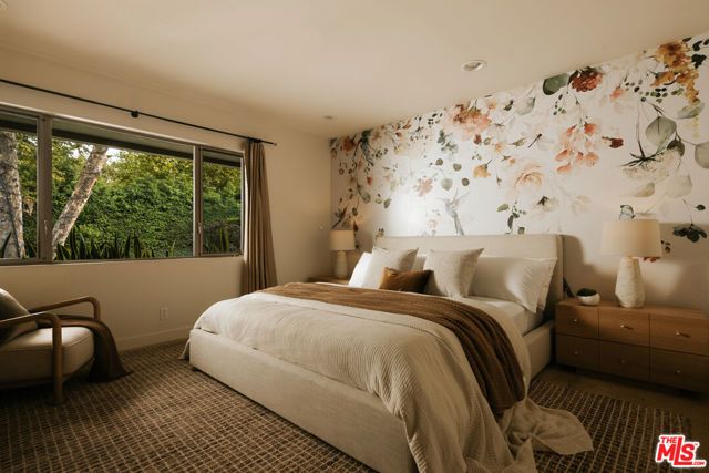 2618 Mandeville Canyon Road, Los Angeles, CA 90049