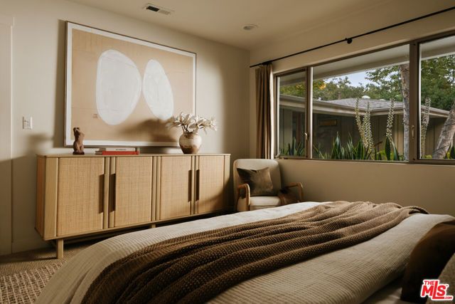 2618 Mandeville Canyon Road, Los Angeles, CA 90049