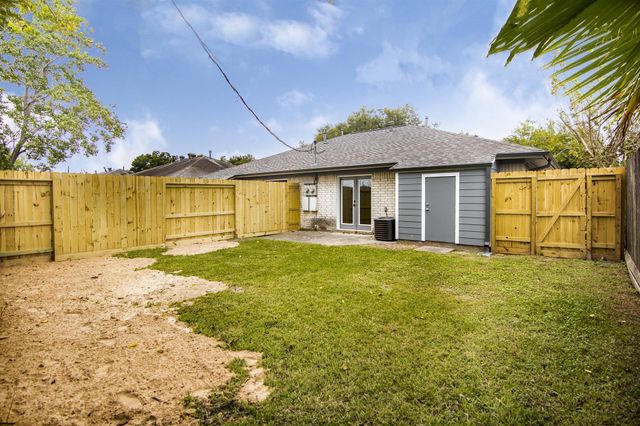 7426 Aljean Lane, Pasadena, TX 77536