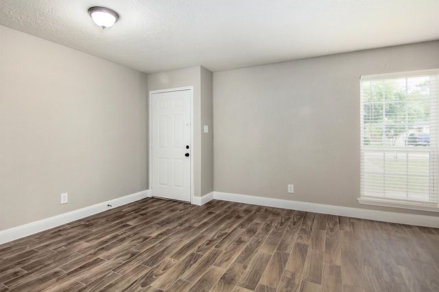 7426 Aljean Lane, Pasadena, TX 77536