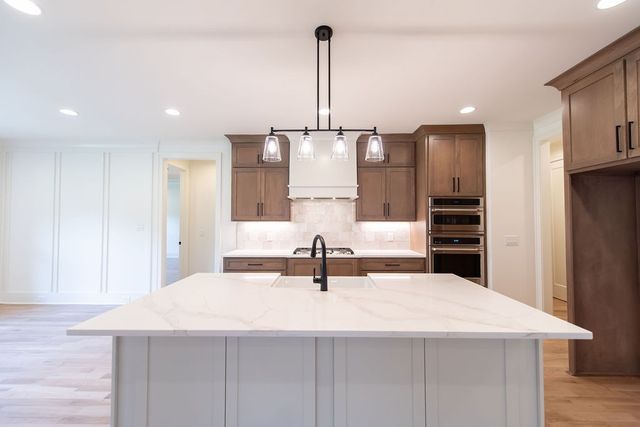 625 Hollow Wood Trl, Mount Juliet, TN 37122