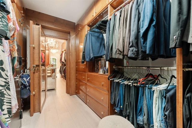 9212 ISLAND LAKE COURT, Orlando, FL 32836