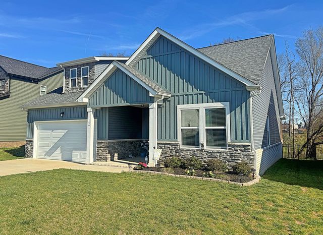 1461 Citadel Dr, Clarksville, TN 37042