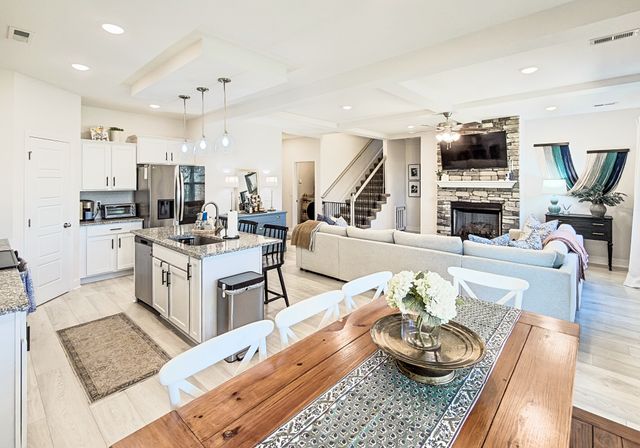 1461 Citadel Dr, Clarksville, TN 37042