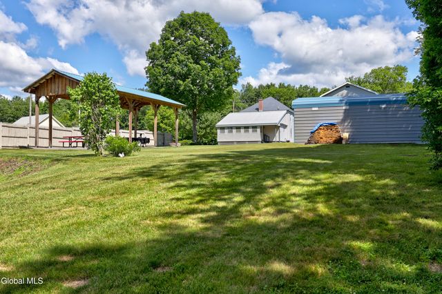 12 White Street, Corinth, NY 12822