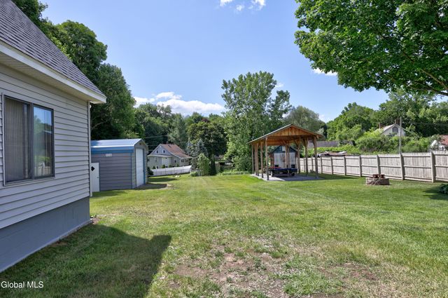 12 White Street, Corinth, NY 12822