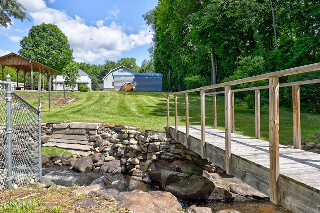 12 White Street, Corinth, NY 12822
