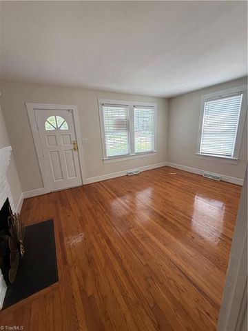 1362 Us 158 US Highway 158, Reidsville, NC 27320