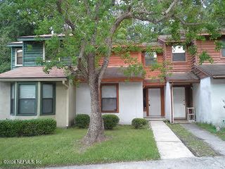 4541 MELISSA Court W, Jacksonville, FL 32210